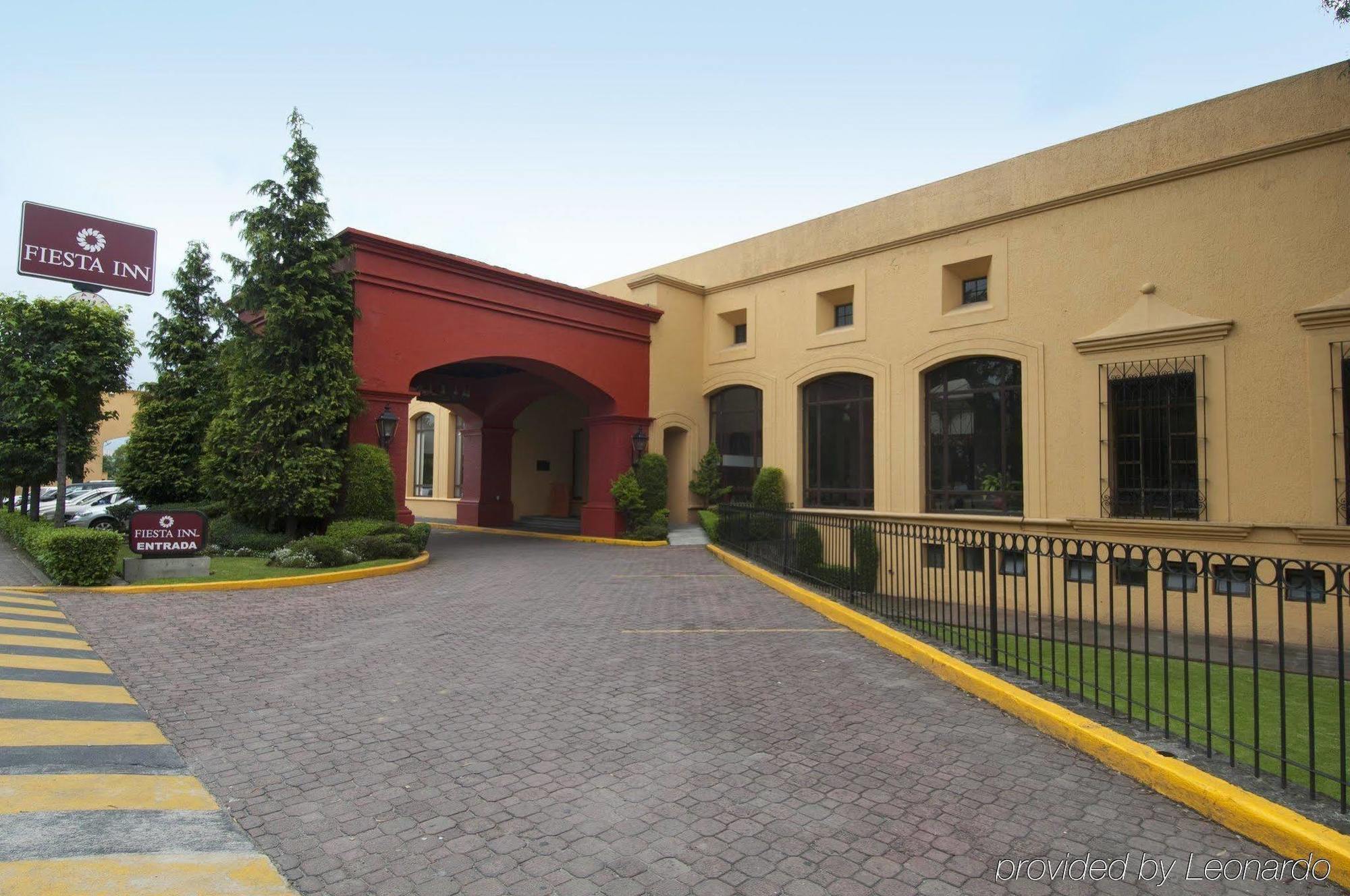 Fiesta Inn Toluca Tollocan Exterior foto